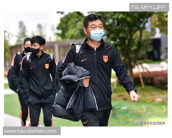 武汉篮球队意识争议引发热议球迷观点碰撞成焦点讨论 武汉篮球队意识争议引发热议球迷观点碰撞成焦点讨论